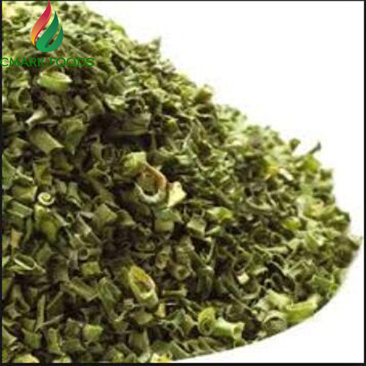 سبز رنگ سبزیجات خشک سبزیجات خامه رول 3 * 3mm 5 * 5mm